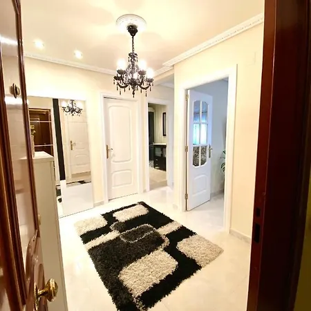 Apartamento El Vecino De Olas * Gijón